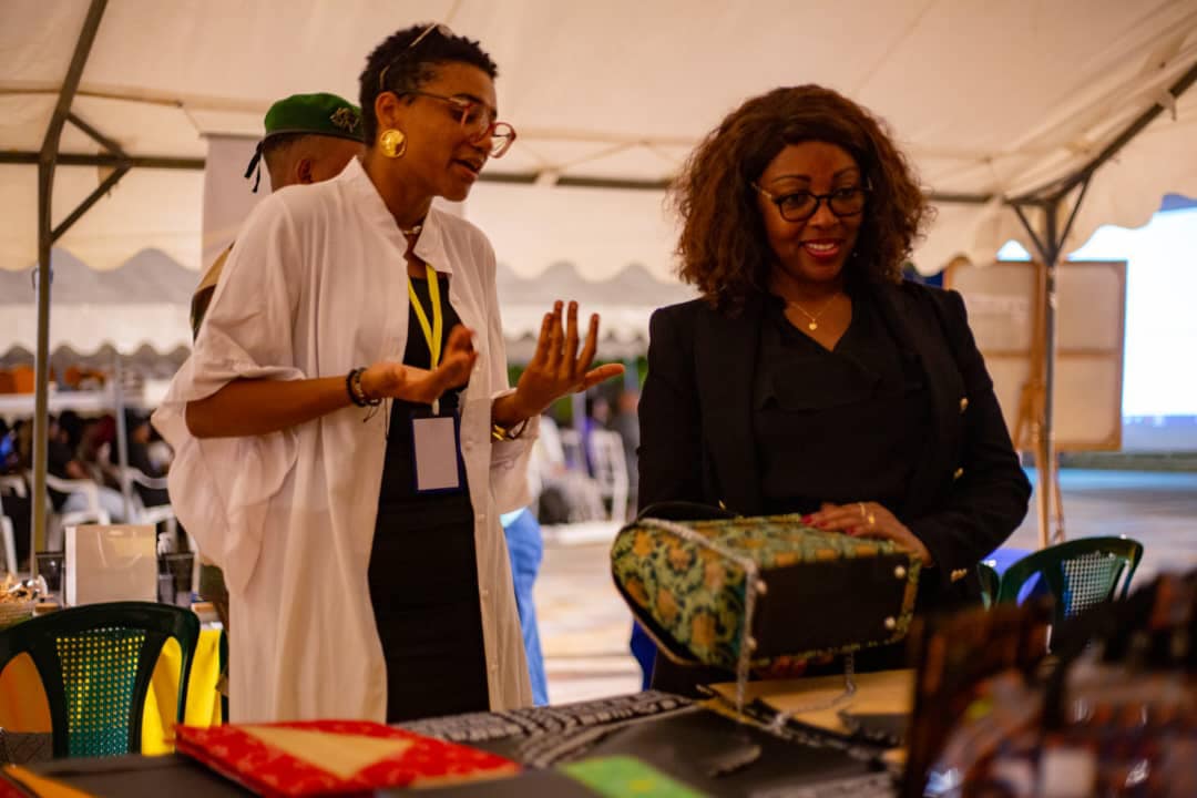 Representative being presented with a project